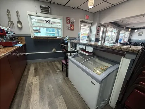 1352 E 4th Avenue Hialeah FL 33010