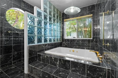 1845 Daytonia Road Miami Beach FL 33141