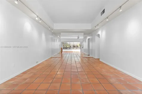 1845 Daytonia Road Miami Beach FL 33141
