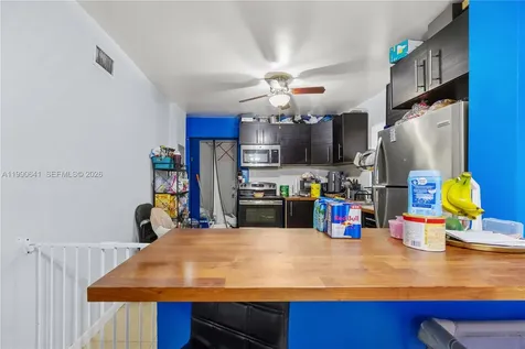 2901 NW 9th Court Fort Lauderdale FL 33311