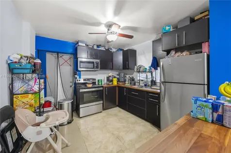 2901 NW 9th Court Fort Lauderdale FL 33311