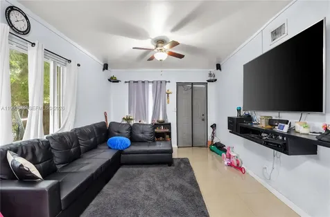 2901 NW 9th Court Fort Lauderdale FL 33311