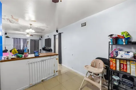 2901 NW 9th Court Fort Lauderdale FL 33311