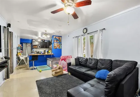 2901 NW 9th Court Fort Lauderdale FL 33311