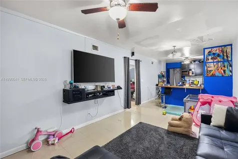 2901 NW 9th Court Fort Lauderdale FL 33311