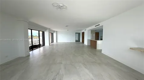 1800 NE 114th Street Miami FL 33181