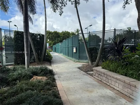 2000 Towerside Terrace Miami FL 33138