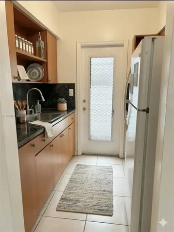 934 Meridian Avenue Miami Beach FL 33139