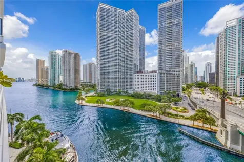 200 Biscayne Boulevard Way Miami FL 33131