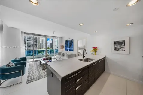 200 Biscayne Boulevard Way Miami FL 33131