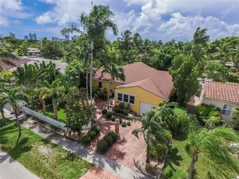 1612 Funston Street Hollywood FL 33020