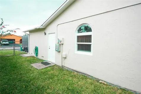 26581 SW 122nd Court Homestead FL 33032