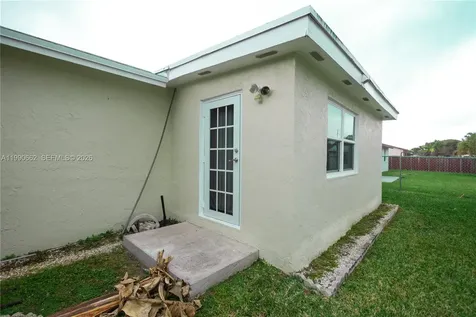 26581 SW 122nd Court Homestead FL 33032