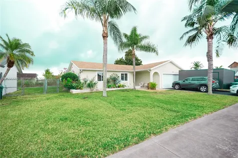 26581 SW 122nd Court Homestead FL 33032