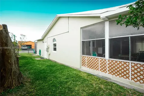 26581 SW 122nd Court Homestead FL 33032