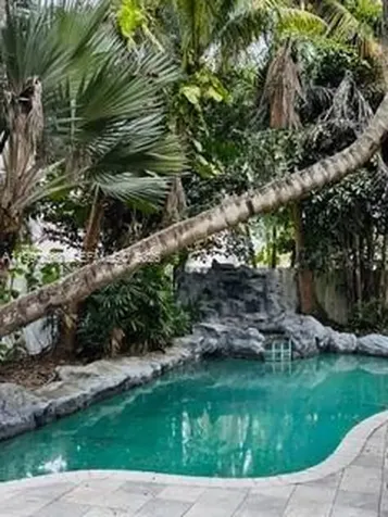 1040 NW 185th Avenue Pembroke Pines FL 33029
