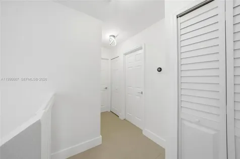 22242 SW 88th Path Cutler Bay FL 33190