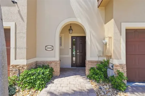 22242 SW 88th Path Cutler Bay FL 33190