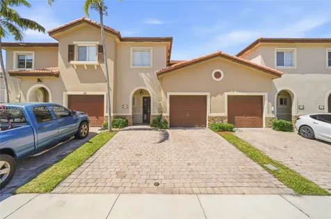22242 SW 88th Path Cutler Bay FL 33190