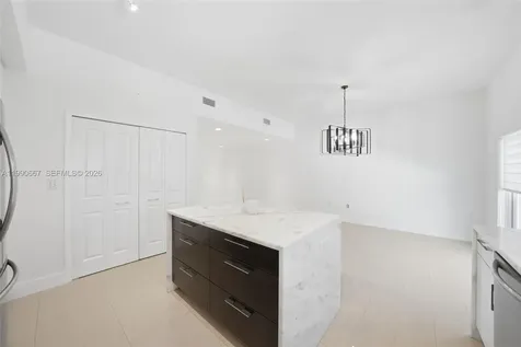 22242 SW 88th Path Cutler Bay FL 33190