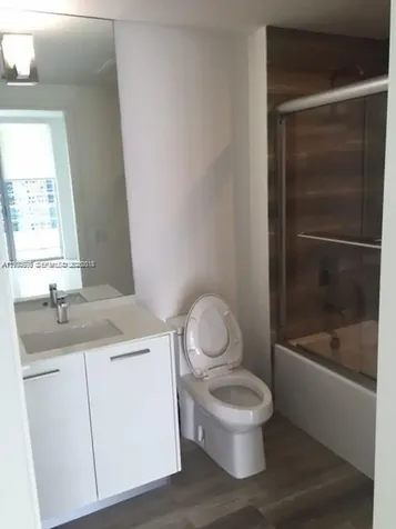 1300 Brickell Bay Drive Miami FL 33131