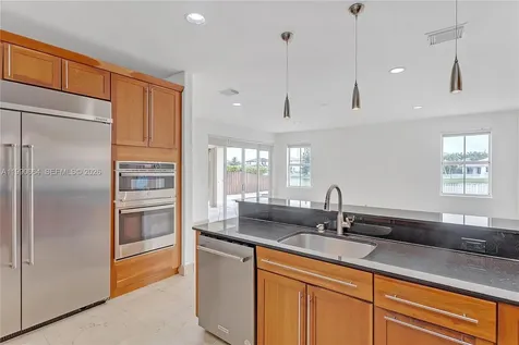 11304 NW 79th Lane Doral FL 33178