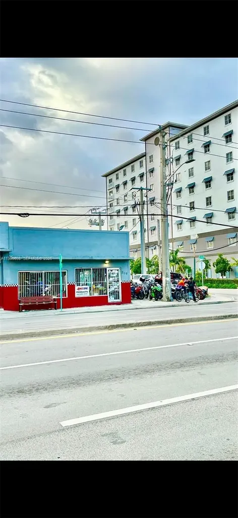 210 SW 22nd Avenue Miami FL 33135