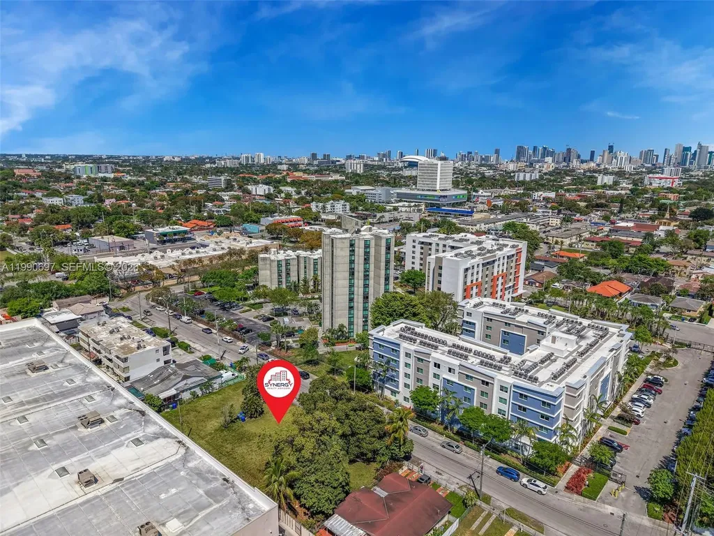 1000 SW 30th Avenue Miami FL 33135