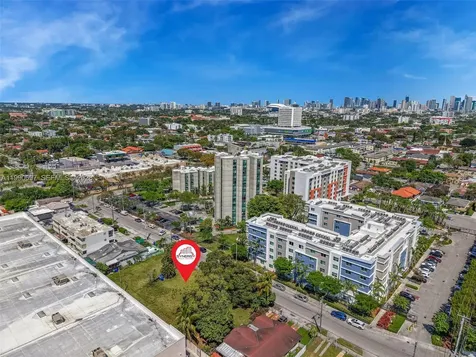 1000 SW 30th Avenue Miami FL 33135
