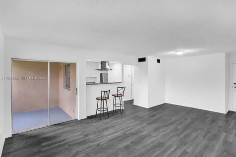 4211 NW 19th Street Lauderhill FL 33313