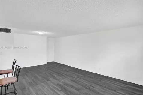 4211 NW 19th Street Lauderhill FL 33313