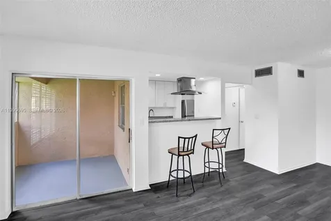 4211 NW 19th Street Lauderhill FL 33313