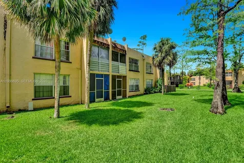 4211 NW 19th Street Lauderhill FL 33313