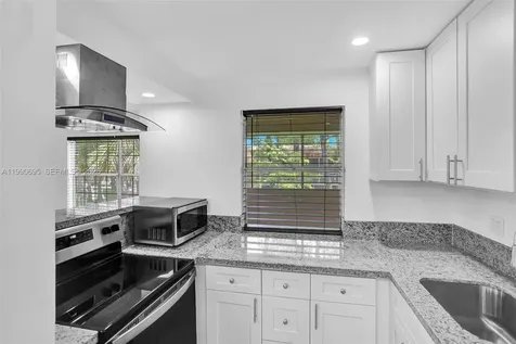 4211 NW 19th Street Lauderhill FL 33313