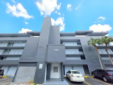 310 Fontainebleau Boulevard Miami FL 33172