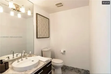 253 NE 2nd Street Miami FL 33132