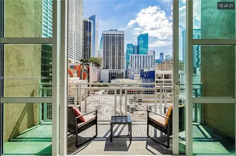 253 NE 2nd Street Miami FL 33132