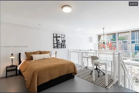 253 NE 2nd Street Miami FL 33132