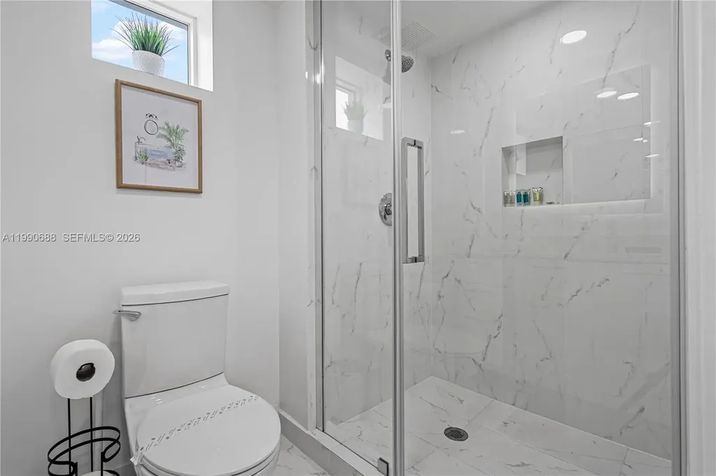 1850 Monroe Street Hollywood FL 33020