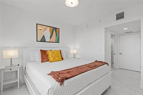 1850 Monroe Street Hollywood FL 33020