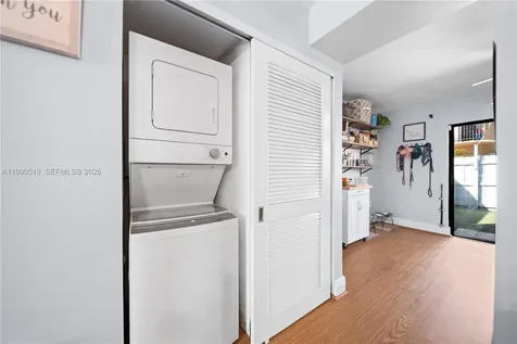 10206 SW 77th Court Miami FL 33156