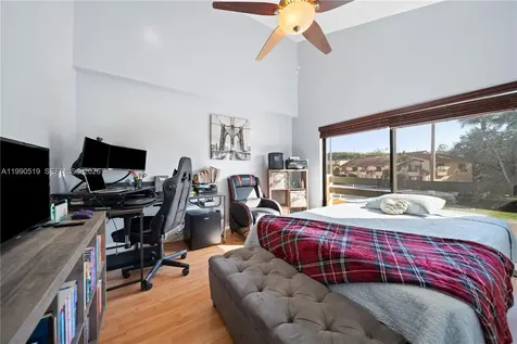 10206 SW 77th Court Miami FL 33156