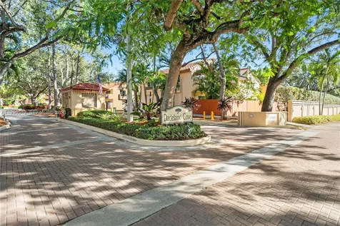 10206 SW 77th Court Miami FL 33156