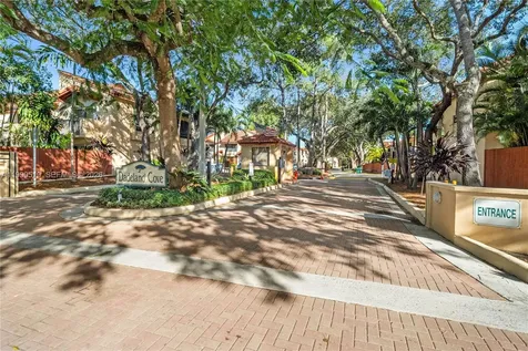 10206 SW 77th Court Miami FL 33156