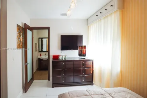 11143 NW 72nd Terrace Doral FL 33178