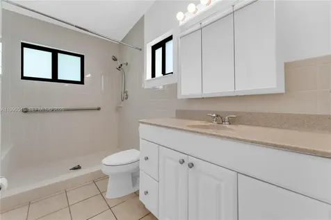 10020 SW 102nd Avenue Road Miami FL 33176