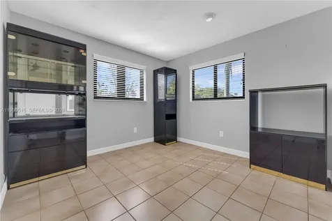 10020 SW 102nd Avenue Road Miami FL 33176