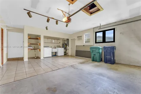 10020 SW 102nd Avenue Road Miami FL 33176