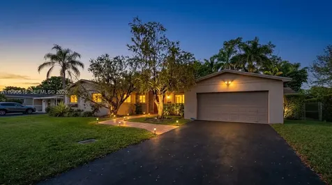 10020 SW 102nd Avenue Road Miami FL 33176