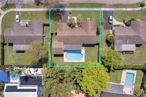 10020 SW 102nd Avenue Road Miami FL 33176